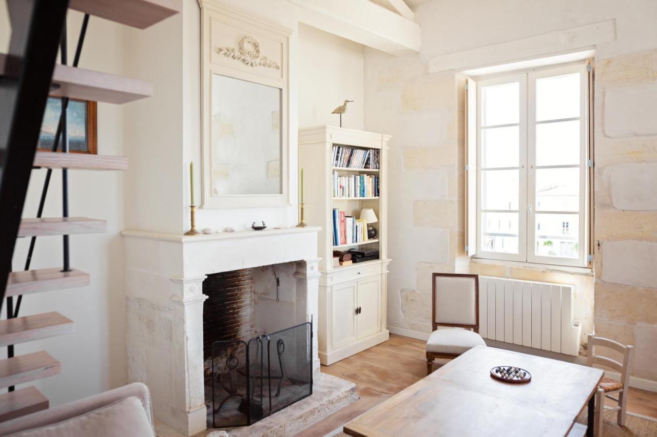XVIII Century Gem With Magnificent Views Of The Harbour With A Private Garage Saint-Martin-de-Ré Exterior foto